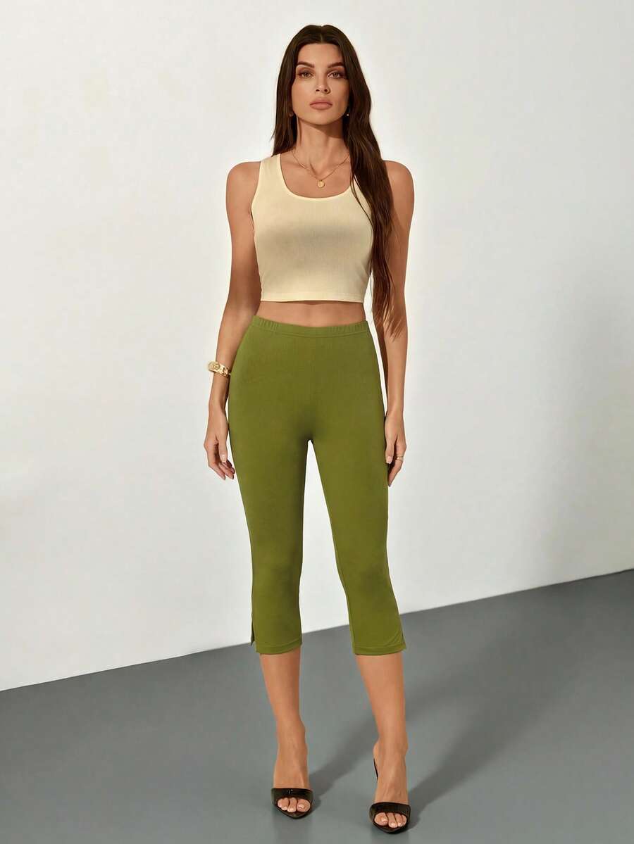 Capri pants